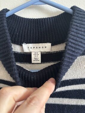 Women’s topshop cropped sweater
